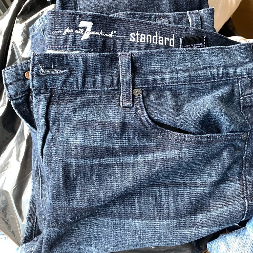 Jeans - Picture 8 of 8